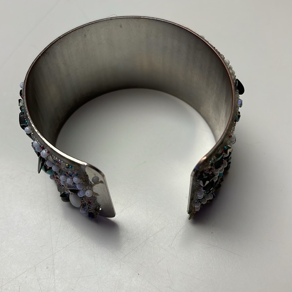 Hand bracelet with colorful stones. - Picture 7 of 7